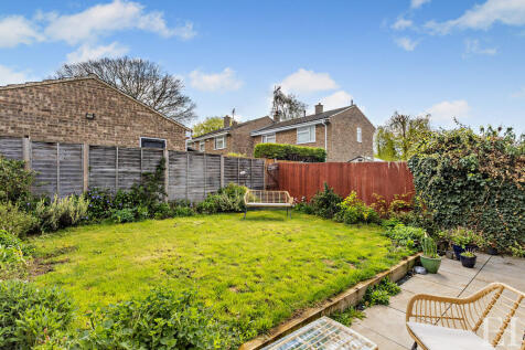 8645641-exteriorW...