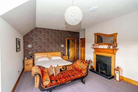 Main bedroom