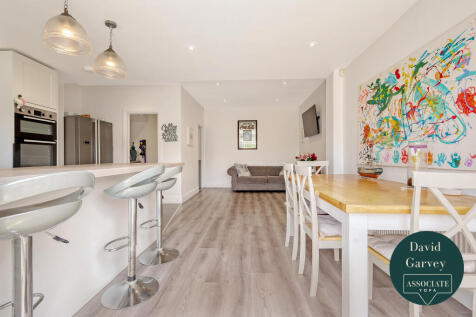 Kitchen/Diner Rear View