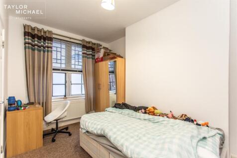 10, 212 Elm Grove-1.jpg