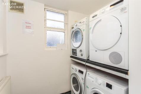 212 Elm Grove Ext &amp; Kit23.jpg