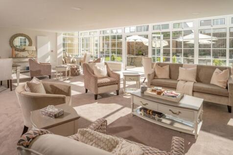 Communal lounge