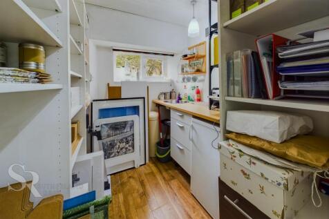 Shop Kitchen