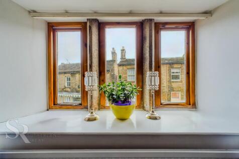 Lounge Window