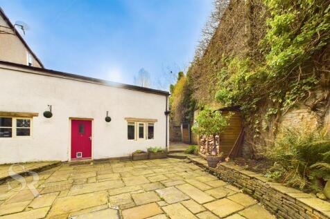 Rear Courtyard
