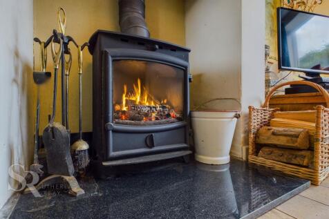 Lounge Fireplace