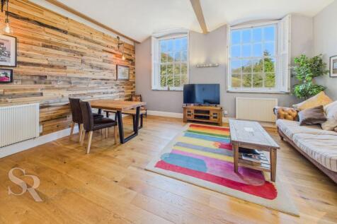Living and Dining Area