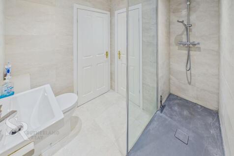 Main Bedroom En Suite