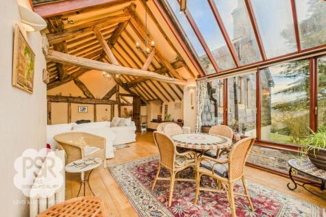 Beautiful Oak Victorian Conservatory