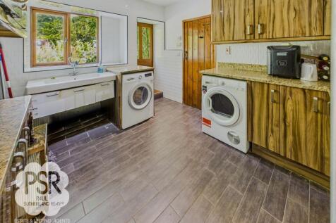 Utility / Shower Room