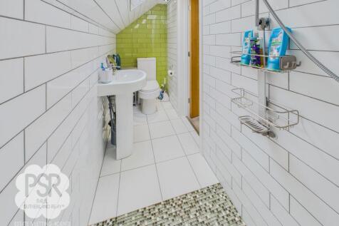 Bedroom Two En-Suite