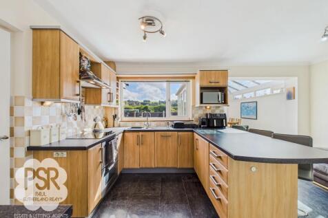 Kitchen Diner - Kitchen Area