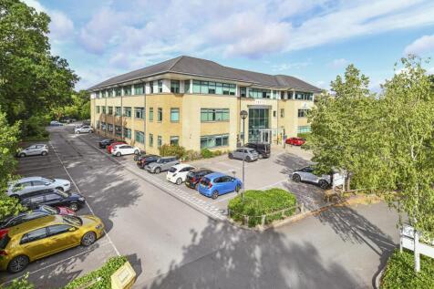 Theta House 33 exterior.jpg