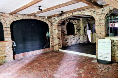 Restaurant/Open Span Floor Space