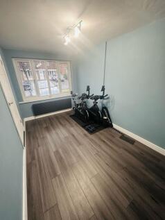 Gym - additional reception room