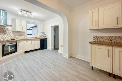 20251215_14433427...