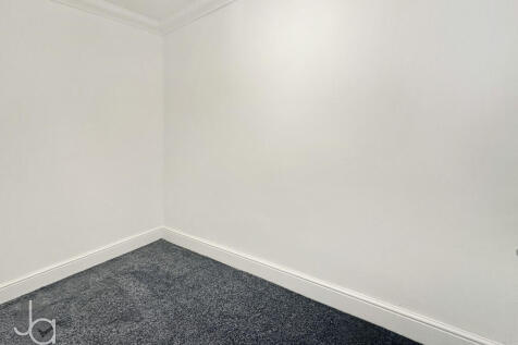 20251215_14363104...