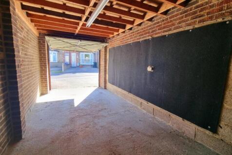 Garage 2