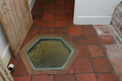 molesey cottage PH115.JPG
