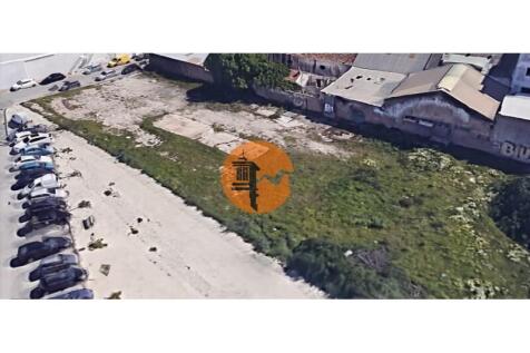 Urban land for construction of 3 buildings - Riverside - Olhão
