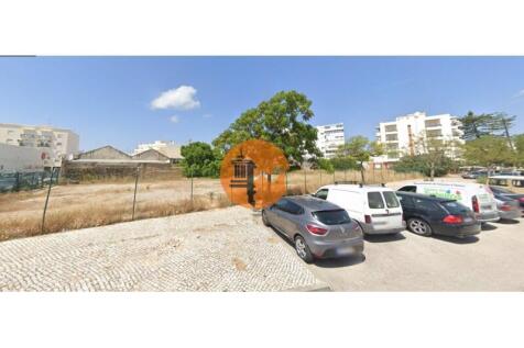 Urban land for construction of 3 buildings - Riverside - Olhão
