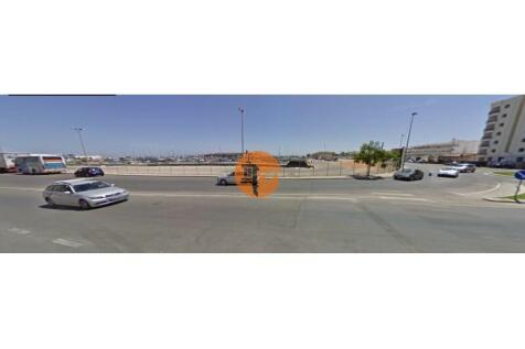 Urban land for construction of 3 buildings - Riverside - Olhão