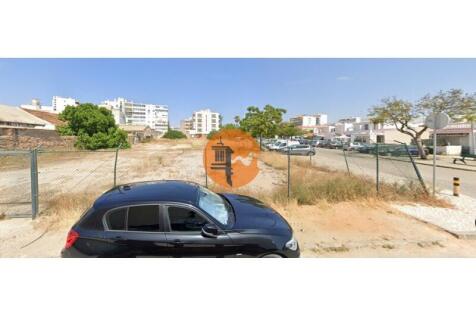 Urban land for construction of 3 buildings - Riverside - Olhão