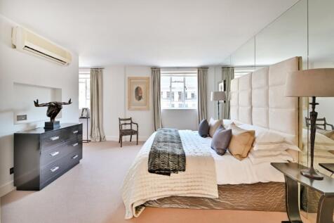 Superb Bedroom Suite