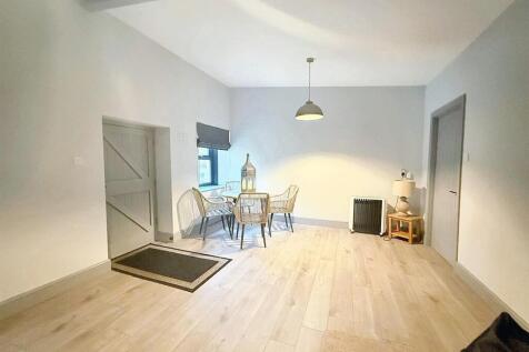Annex/Home Studio