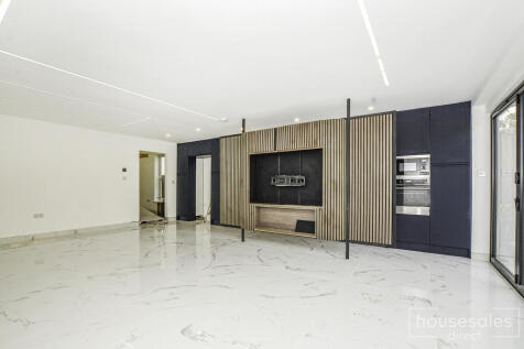 kitchen/reception room 