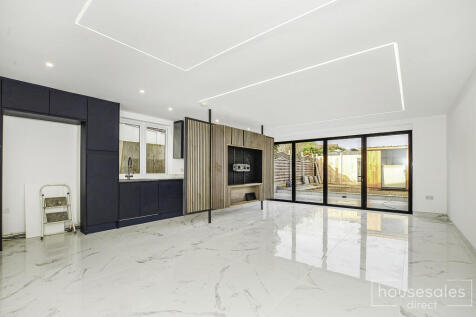 kitchen/reception room 