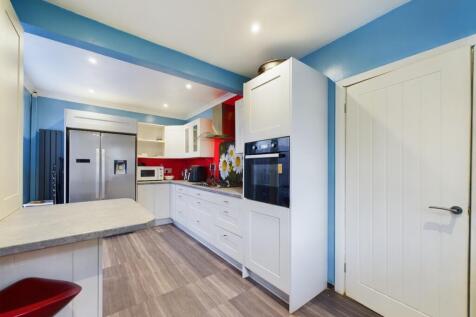 CAM02195G0-PR0055-STILL016