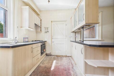 CAM02195G0-PR0079-STILL025