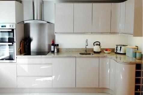 One Bedroom Luxury Apartment
