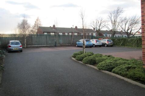 40 flash road car park.jpg