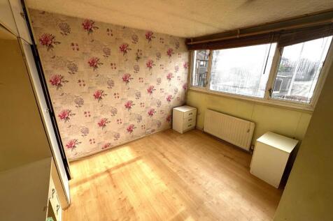 Borough bedroom 7.jpeg