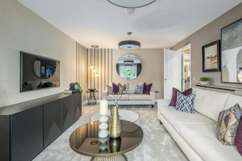 Lounge in 4 bedroom home