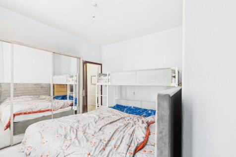 Patterdale Terrace -Bedroom 1 (1)