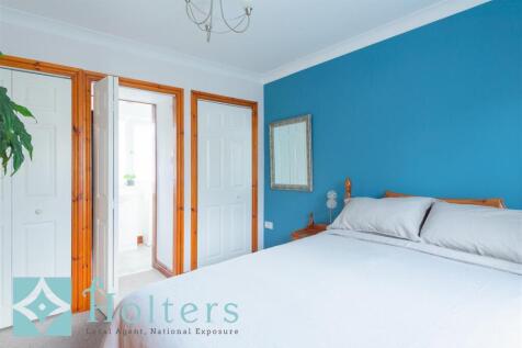 6 Canal Close, Newtown-13.jpg