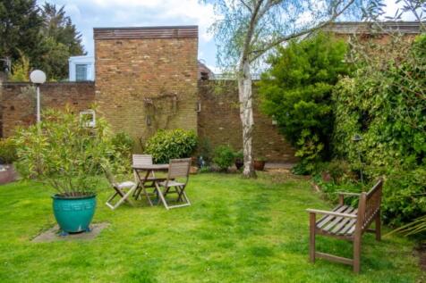 Communal gardens