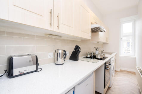 16 3f1 Earl Street, Glasgow, G14 0AX (13)
