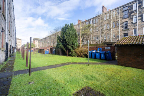 16 3f1 Earl Street, Glasgow, G14 0AX (16)