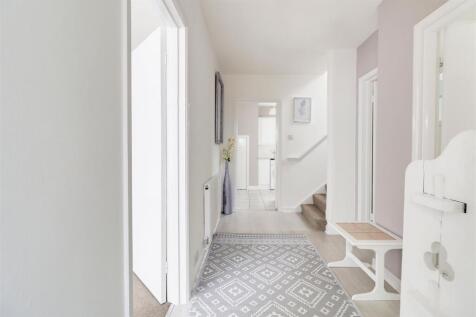 Hallway.jpg