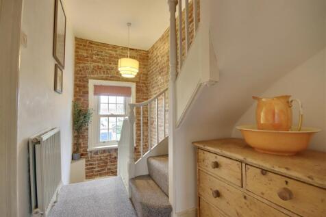 Landing and stairs