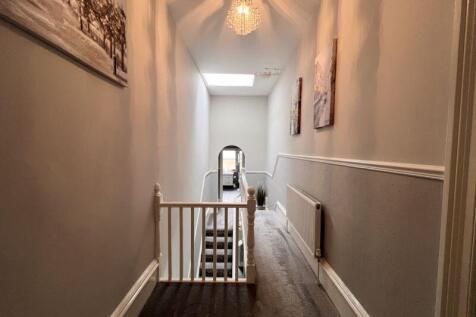 39 - Top Floor Landing