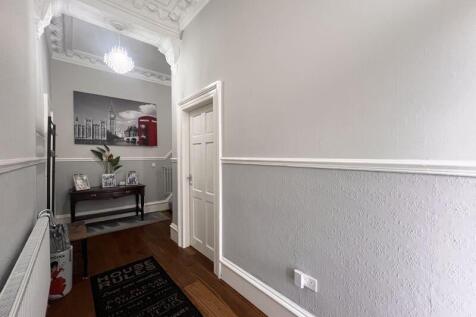 44 - Entrance Hallway