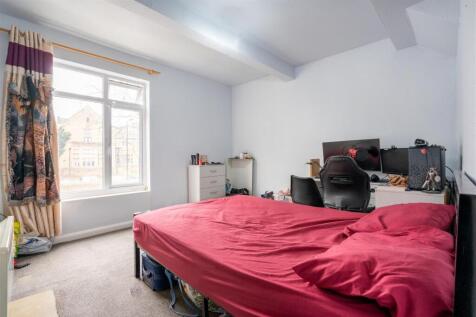 Bedroom 1.jpeg