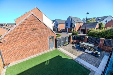 6LeasingthorpeWay-NewcastleGreatPark-NE139BQ-17