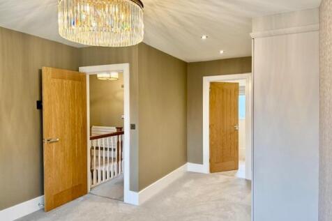 4 Newmarket Master3.jpg