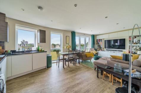 Kit/Dining/Living Rm